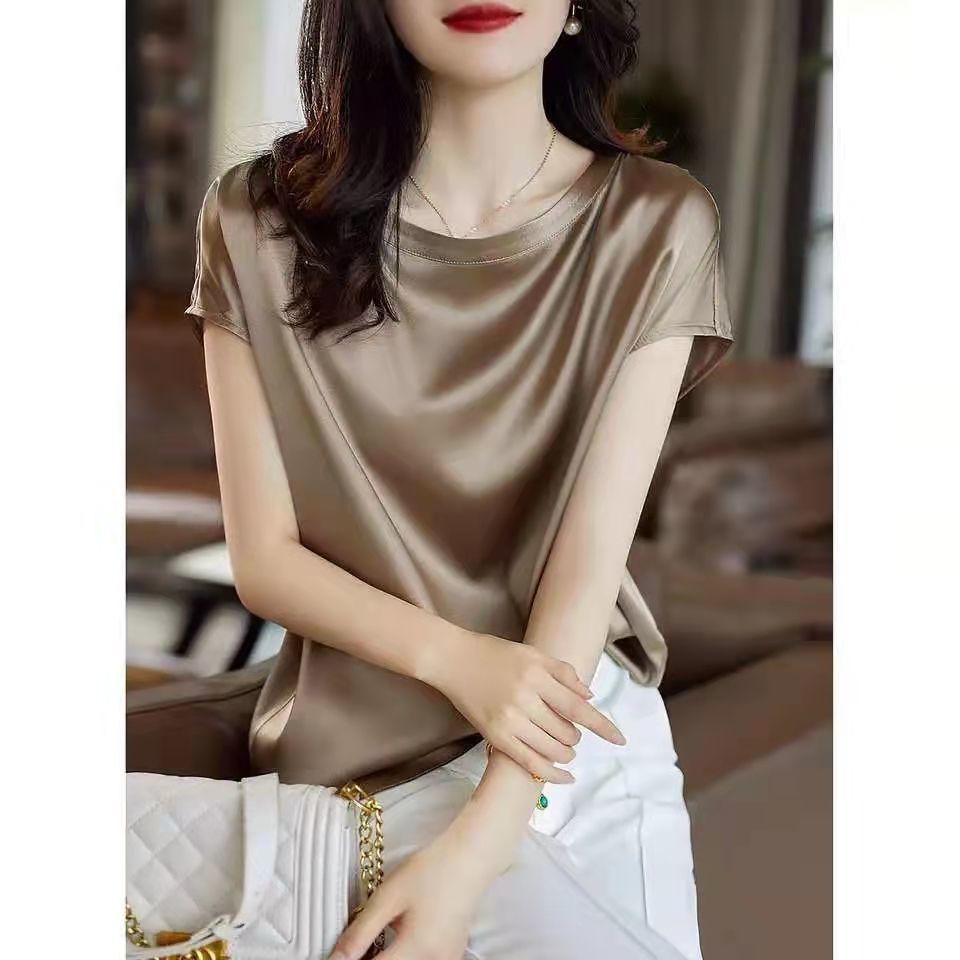 Áo Thun Lụa Satin N068 Tay Raglan Dáng Rộng Bên Trong
