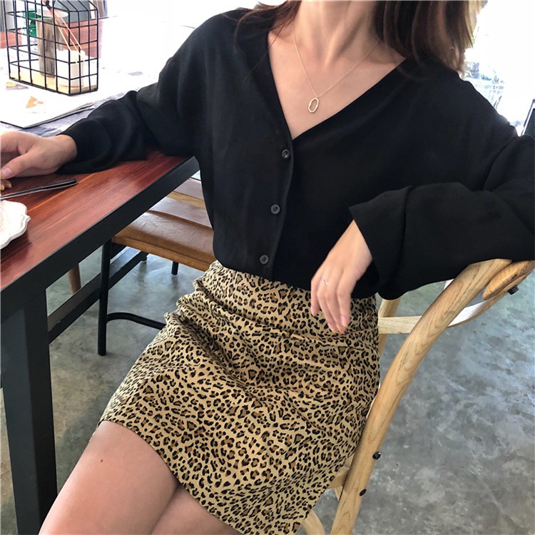 Áo Sơ Mi Tay Dài Form Rộng Màu Trơn Phong Cách Retro Hàn Quốc