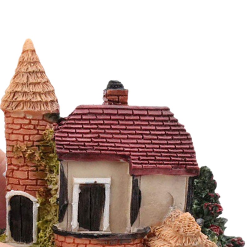 Mô hình ngôi nhà bằng nhựa resin dùng trang trí sân vườn tiện lợi