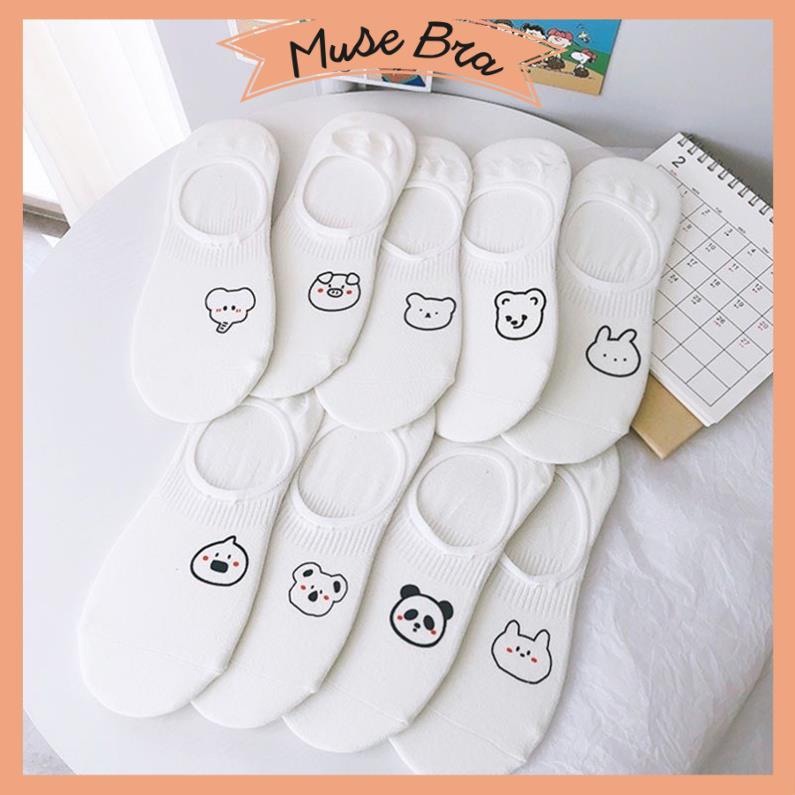 Một đôi tất hài cotton gân màu trắng hình thú ngộ nghĩnh có đệm silicon gót chống tuột