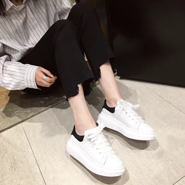 XẢ KHO (S99) Giầy thể thao nữ MQUEN gót đen