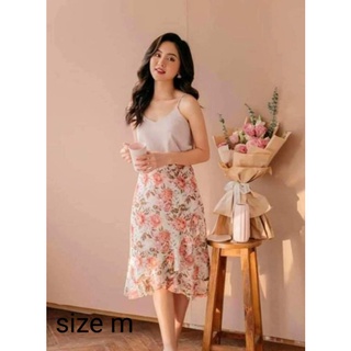 Pass váy Lép newlike mặc 1,2 lần size s,m