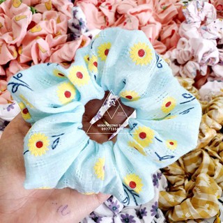 Dây Buộc Tóc Scrunchies Hoa Cúc