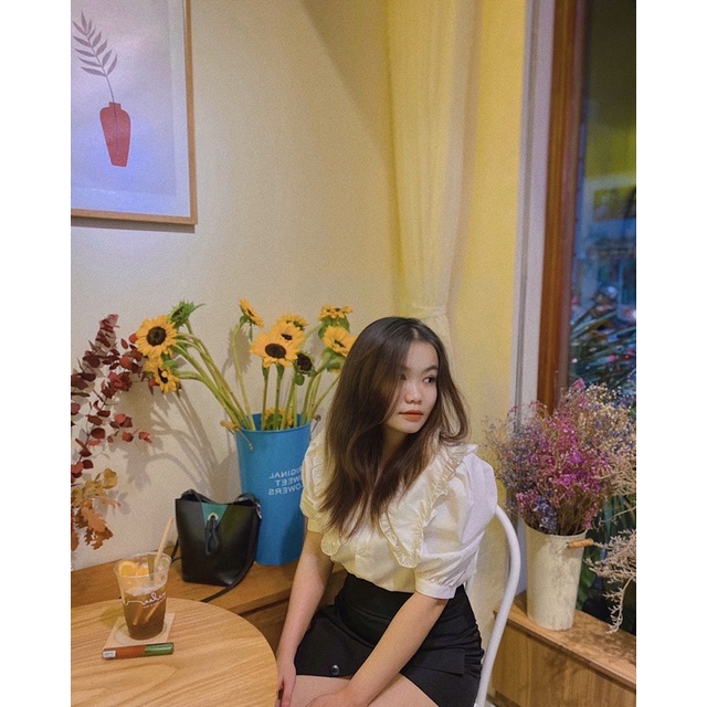 Pass set áo chân váy ulzzang