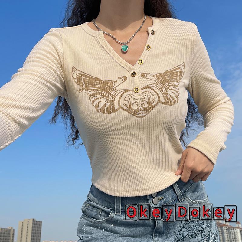 Áo croptop tay dài cổ chữ v in chữ thời trang cho nữ