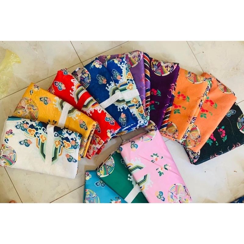 Áo choàng Nhật bình màu trắng