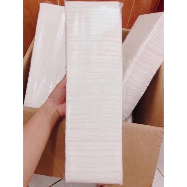 Cây giấy rửa mặt mềm mịn 200 tờ