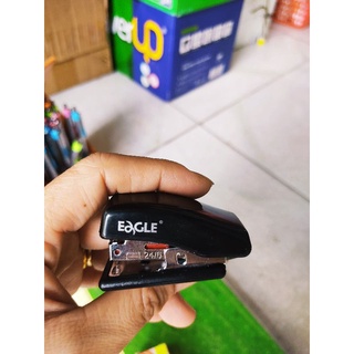 Bấm kim Eagle số 3
