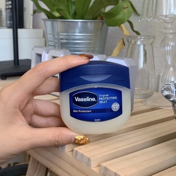 Sáp dưỡng ẩm Vaseline 49g truyền thống Original Protection