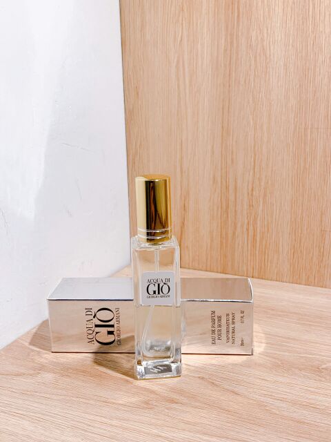 [HÈ] 𝐆𝐢𝐨 𝐓𝐫𝐚̆́𝐧𝐠 - 𝐆𝐢𝐨 đ𝐞𝐧 nước hoa mini 20ml | Thế Giới Skin Care