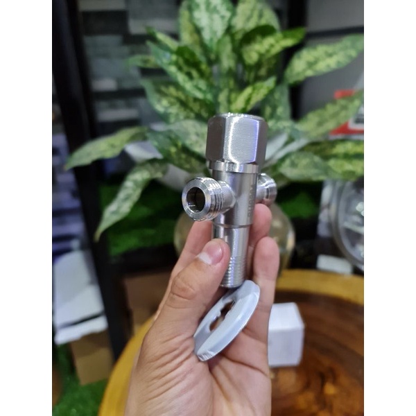 Van T khóa inox 304