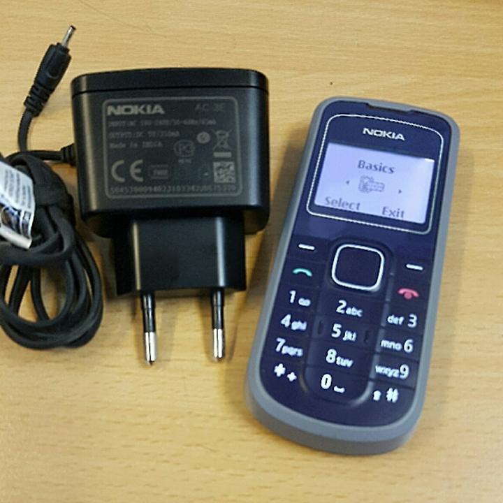 Điện thoại Nokia 1202 CHÍNH HÃNG kèm pin + dây sạc