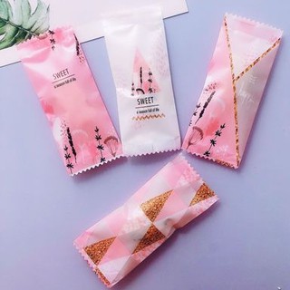Túi Kẹo Nougat Tam Giác Hồng (set 100c)