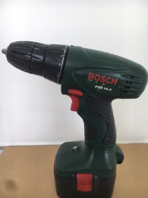 Máy Khoan Bắn Vít BOSCH  PSR 14,4v  ( hàng nội địa nhật như mới 95%)