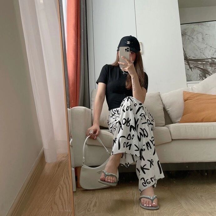 Quần Chiffon Ống Rộng Lưng Thun Co Giãn In Chữ Graffiti Thời Trang Mùa Hè Hàng Mới Dành Cho Bạn Nữ