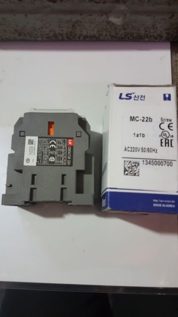 Khởi động từ MC22A - 220v- LS