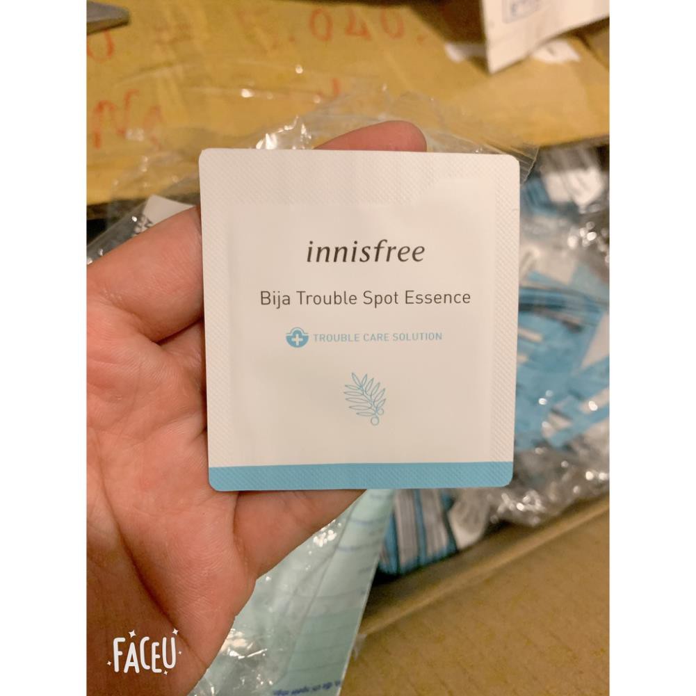 Sample Giảm mụn mờ thâm Innisfree Bija Trouble Spot Essence 1ml