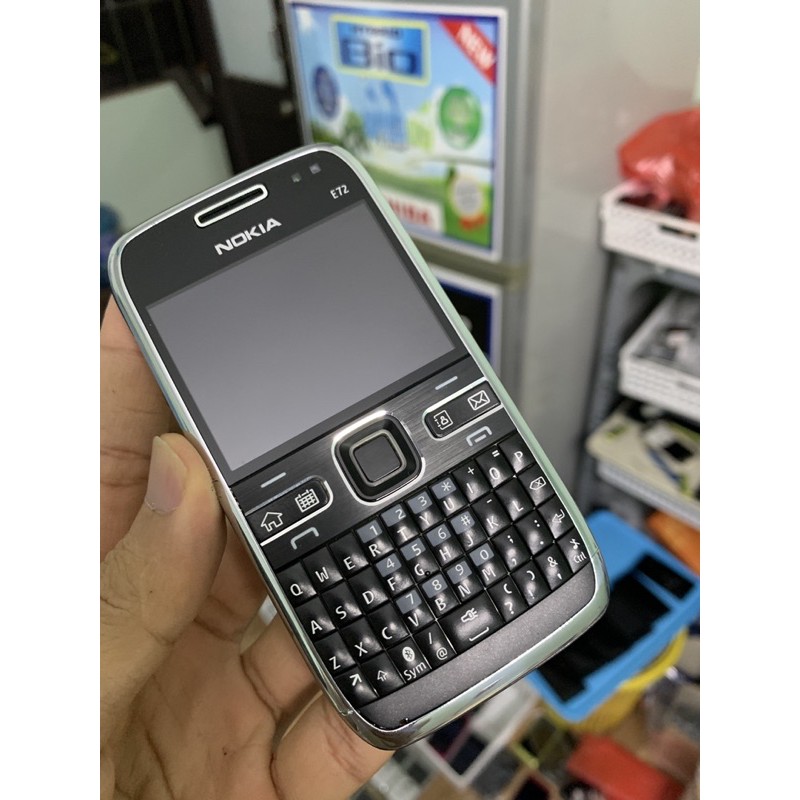 Điện thoại nokia e72 đen zin đẹp. Cam kết không sửa chữa | Bảo hành 12 tháng