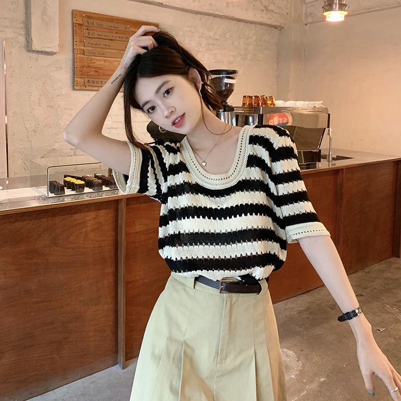 Áo Thun Dệt Kim Tay Ngắn Dáng Rộng Họa Tiết Kẻ Sọc Thời Trang Trẻ Trung