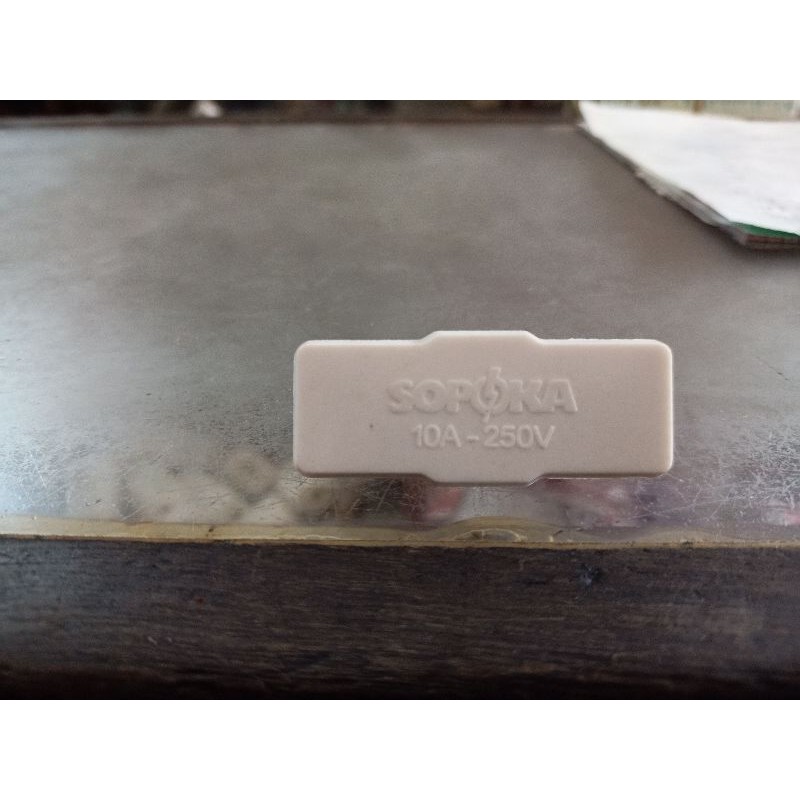 NẮP CẦU CHÌ 10A