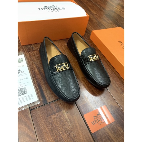 Giày lười nam moca HM, giày da thật đế cao su non, lót da. Form dáng không bai bền chắc. Hàng super fullbox thẻ bill