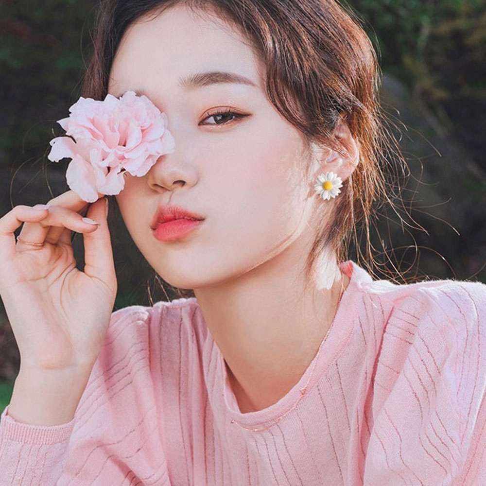 Đôi bông tai mặt hình hoa cúc nhỏ xinh thời trang cho nữ
