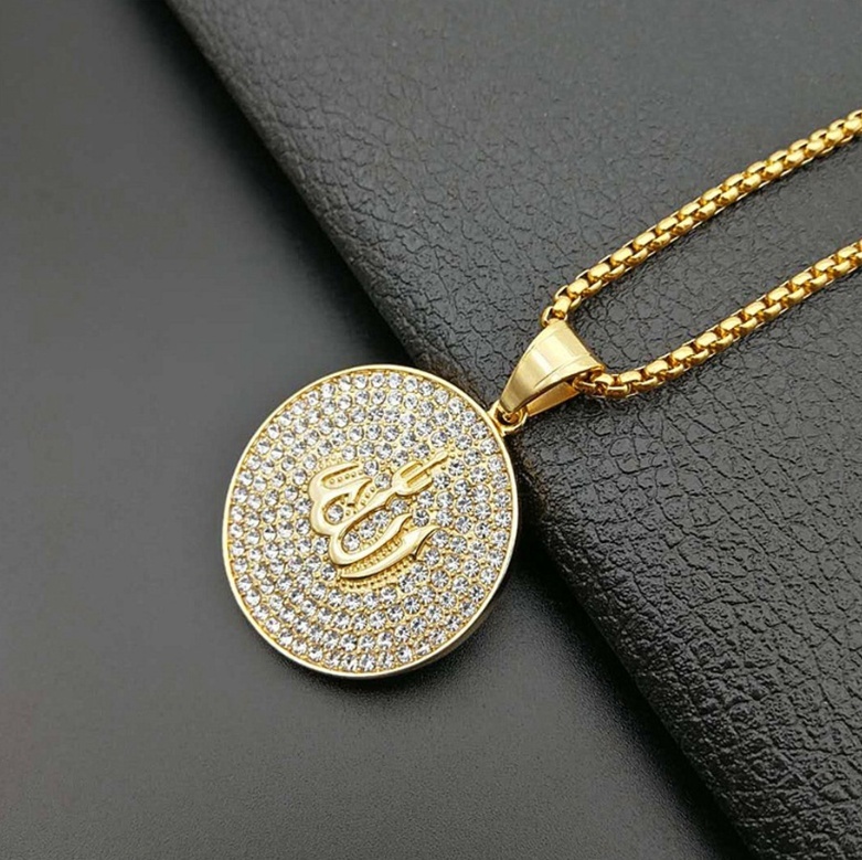 Vòng cổ mặt hình tròn bằng thép không gỉ màu vàng kim họa tiết chữ Allah Ả Rập Hồi giáo