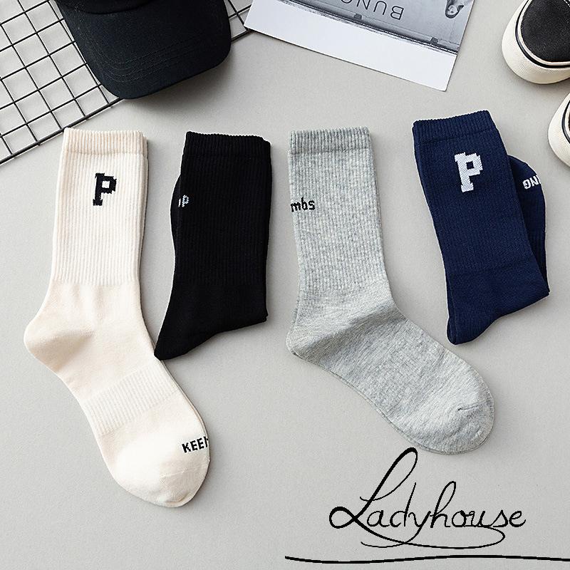 Tất thể thao dài co giãn in chữ đơn giản dành cho nữ