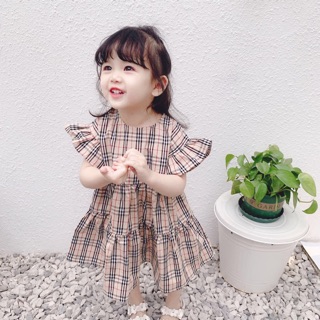 Đầm cánh tiên