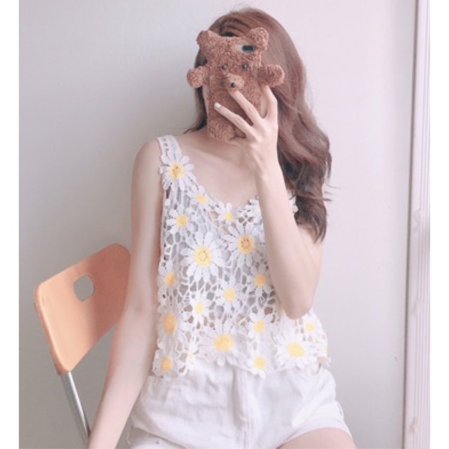 Áo sát nách ren hoa xinh - biển gọi em