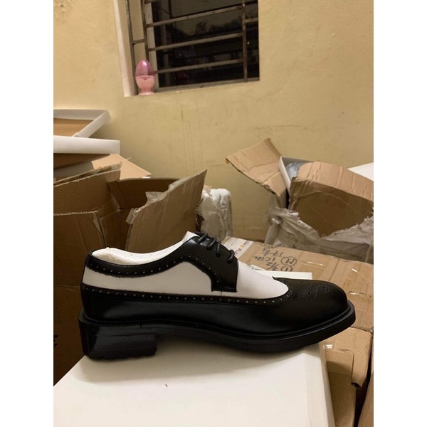 Giày Derby nam Black White da bò đế phíp gỗ, Giày da buộc dây