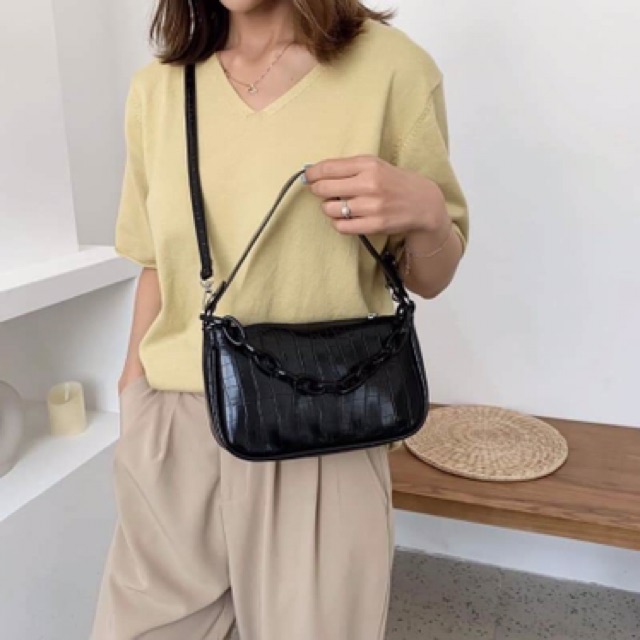 Túi kẹp nách dây xích có dây đeo chéo - Túi đeo chéo kẹp nách da cá sấu HOT HIT | BigBuy360 - bigbuy360.vn