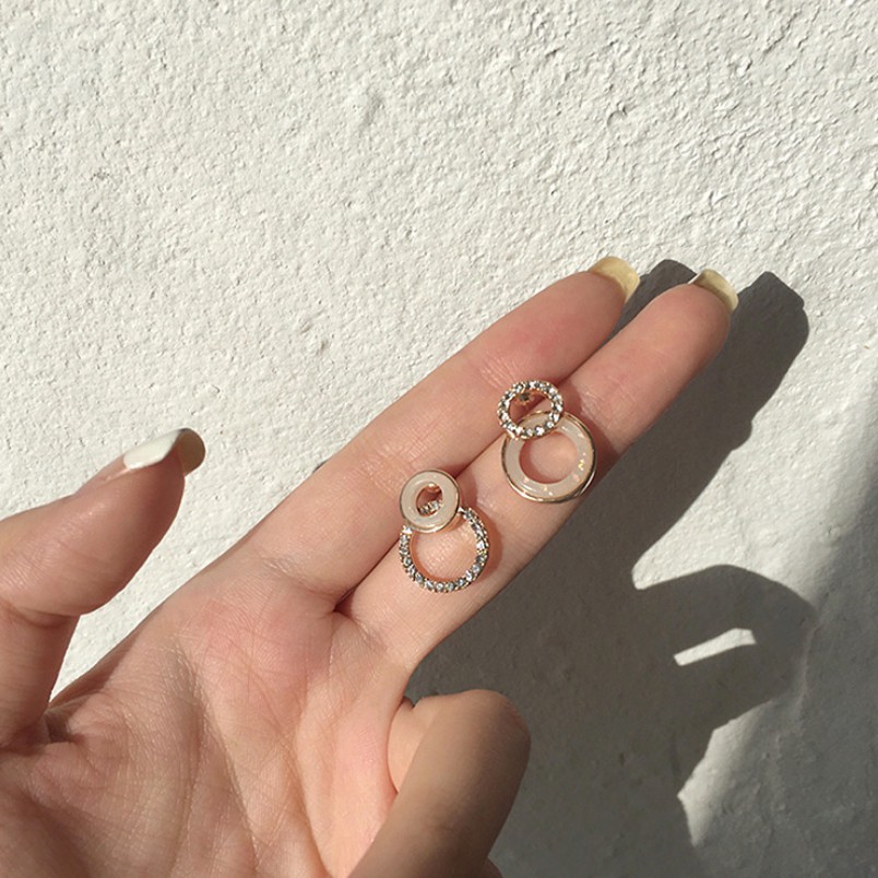 Khuyên Tai Bất Đối Xứng Đính Đá Zircon Sang Trọng / Bông Tai