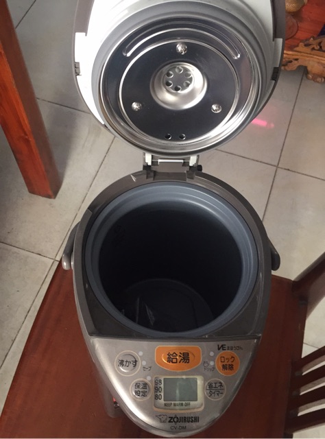 Thanh lý bình thủy điện ZOJIRUSHI 4L