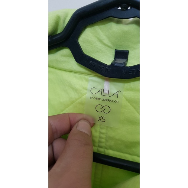 Áo Khoác Nữ Cali-a nỉ chần nhẹ bản cài cúc xuất xịn đã cắt tag sườn phiên bản giá xả kho siêu yêu ngã cây XanhHouse | BigBuy360 - bigbuy360.vn