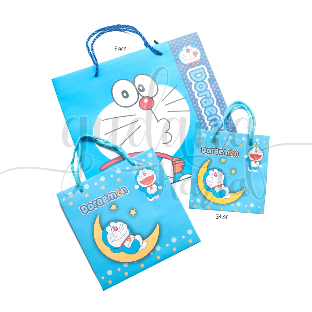 Túi Giấy Đựng Quà In Hình Doraemon Dễ Thương Gcc 506302