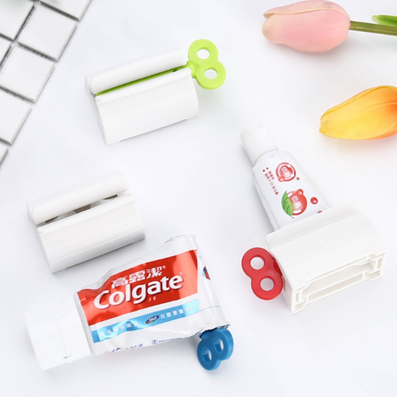 Dụng Cụ Nặn Kem Đánh Răng Đa Năng Tiện Dụng