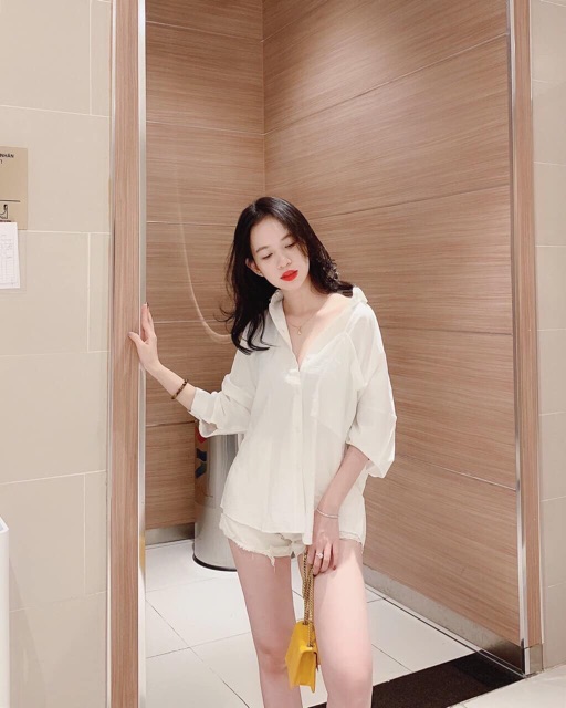 Áo sơ mi trắng form rộng 2 túi linnen tay dài (kèm ảnh thật) | BigBuy360 - bigbuy360.vn