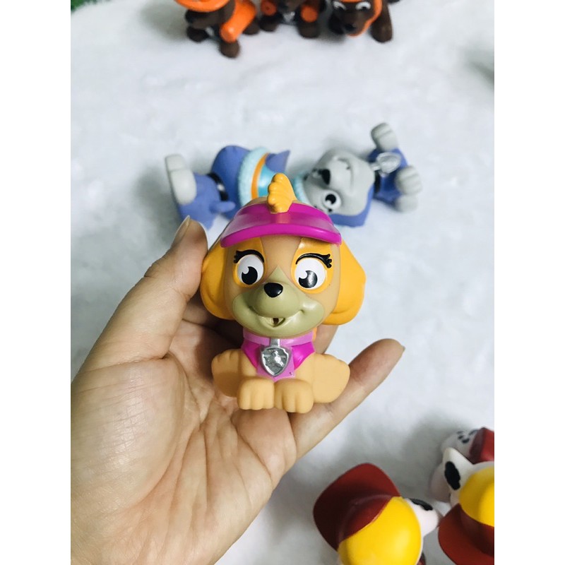 Đồ chơi chó cứu hộ Paw Patrol phun nước được