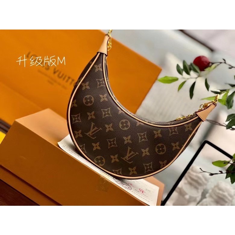 Túi lv kẹp nách dáng thuyền kèm dây đeo chéo hàng fullbox nam châm