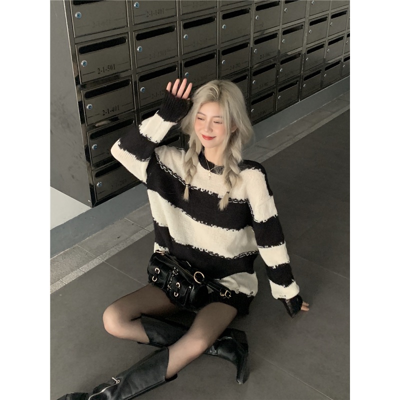 Porozi  Áo sweater dệt kim tay dài hoạ tiết kẻ sọc phong cách Hàn Quốc