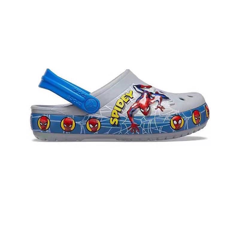 Sục Crocs màu ghi Spiderman BT