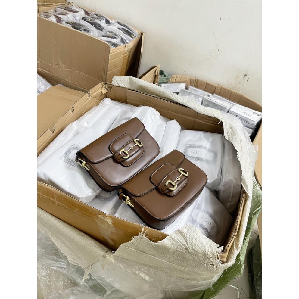 853# Túi GC khoá ngang DA TRƠN sz21 Xuẩt Dư