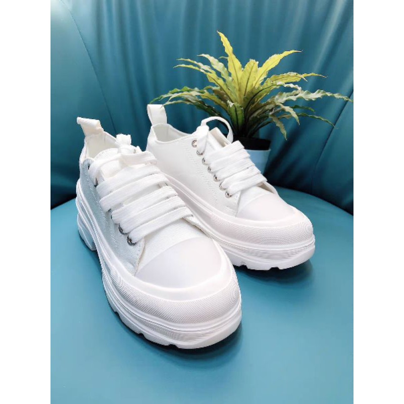 (HÀNG CÓ SẴN - ẢNH THẬT FEEDBACK) CASUAL PLATFORM SNEAKER - GIÀY ULZZANG SNEAKER ĐẾ CAO 5CM 2 MÀU DÁNG CƠ BẢN