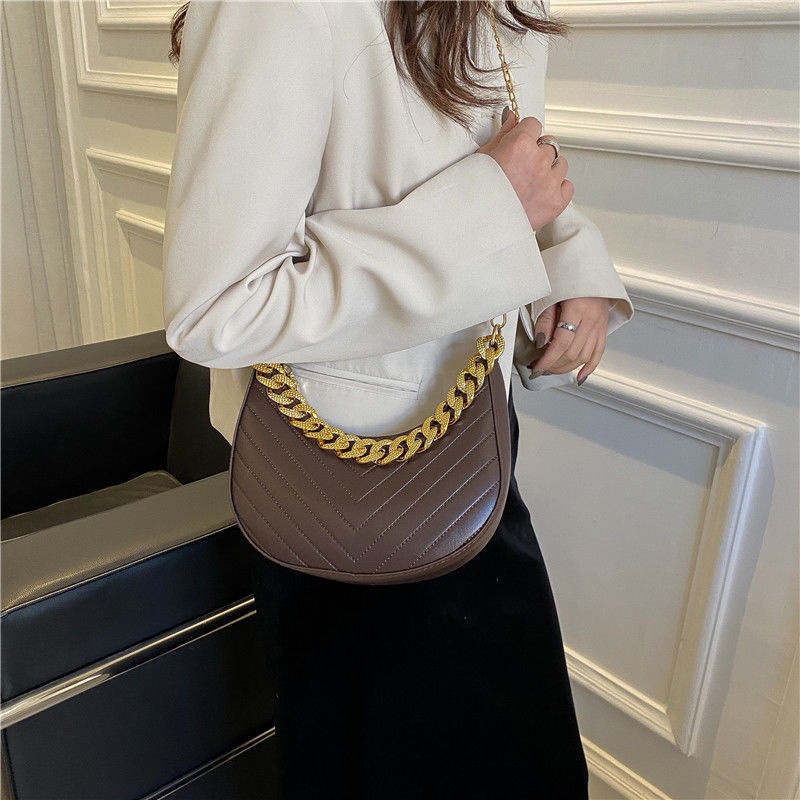 Advanced Classic Women's Armpit Bags Summer 2022 New Chain Shoulder Bags Tailor-made crossbody bags Dumpling bags