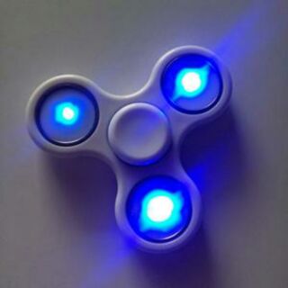 Fidget Spinner đèn LED