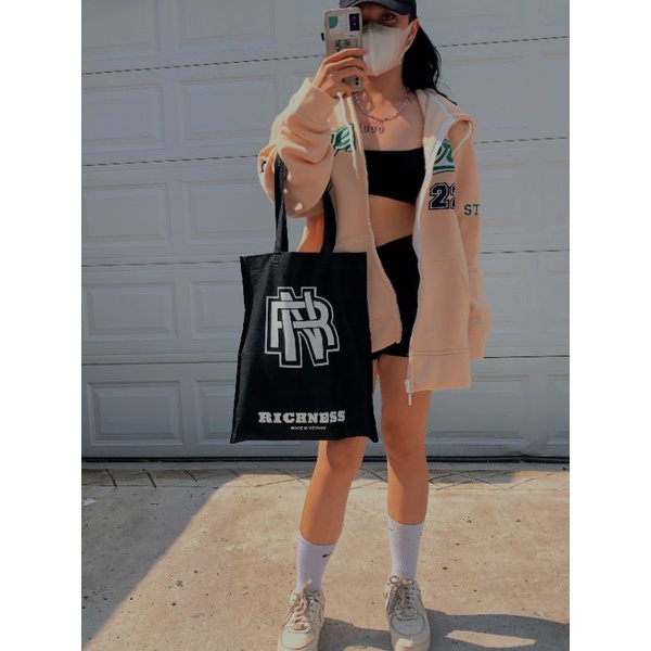 Hoodie dây kéo số 22