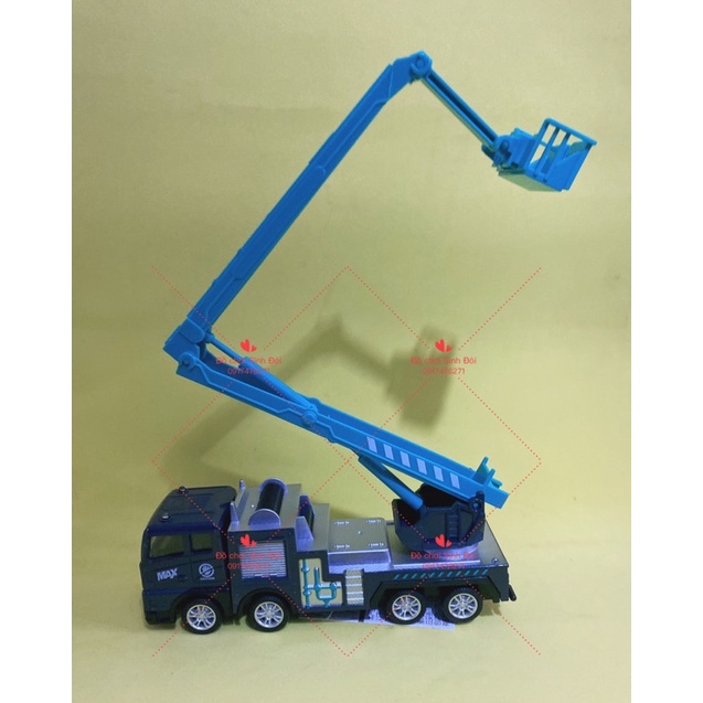 Mô hình xe cẩu đẩy trớn