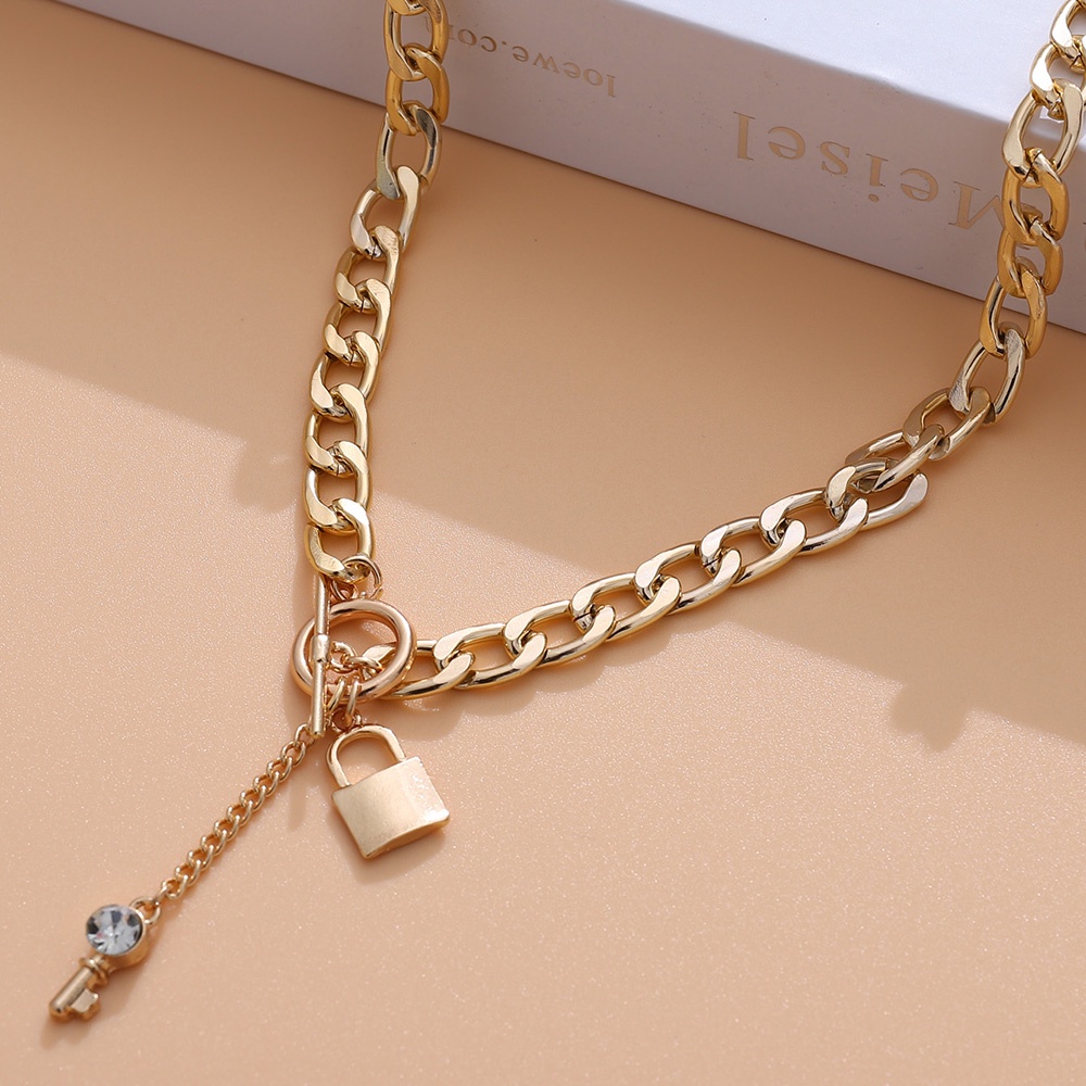 Ot Vòng Cổ Kim Loại Mặt Hình Chìa Khóa Khảm Đá Kim Cương Giả Đơn Giản