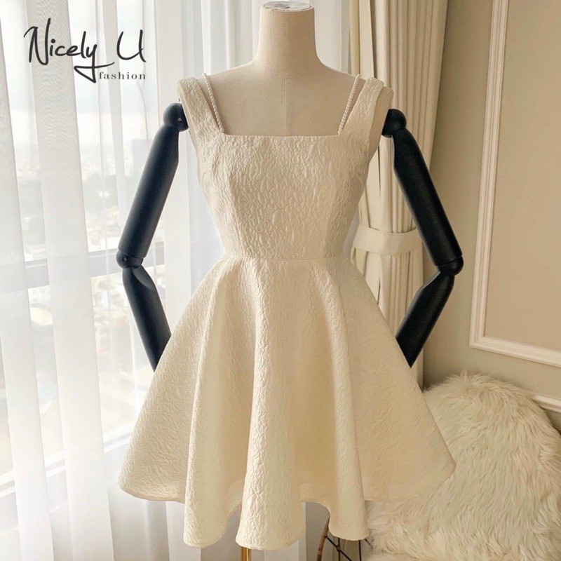 ĐẦM GẤM CHẠY DÂY HẠT TRẮNG - HỒNG NƠ LƯNG